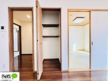 [@rOLb`ׂ̎[Xy[X͂ƂĂ肪łB