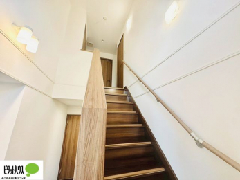 ̑@肷tKiBȂqlNz̕Sɏ艺ł܂B