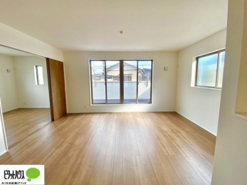 rO@傫ȑۓIȃrÓA邢CɂĂ܂ˁB