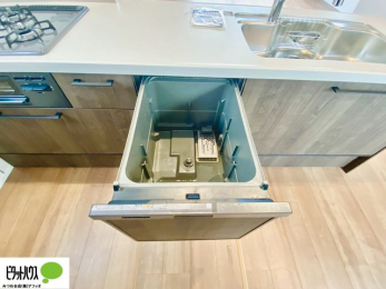 Lb`@Ȟ̕ЕtyɂȂAH􂢊@tB