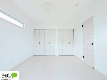 [@ꂼ̂Ɏ[Xy[X̂ŃvCx[gȉוg߂ɒuƂł܂B