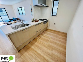 Lb`@{Hʐ^@lC̃JE^[Lb`́ArOɂ邲Ƒ̗lqf܂