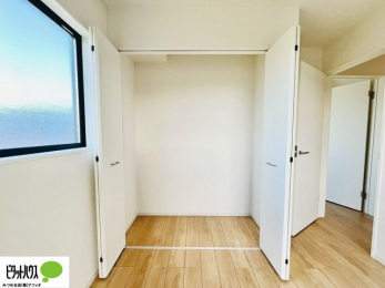 [@傫Ȏ[͂mׂG݂Ղ肵܂܂B