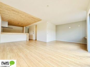 rO@lC̑ΖʃLb`ŉƑ݂ȂꏏB