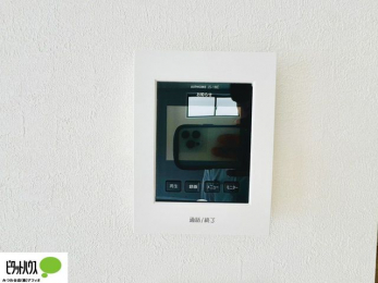 ̑@{Hʐ^@ԂSTVj^[tC^[z