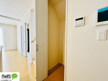 ̑@rO̎[͑|@Ȃǂ̎[ɕ֗łB