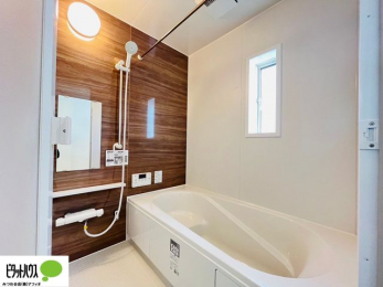 @{Hʐ^F1̔x̓͂qlƂ̃R~jP[V̏Ƃ