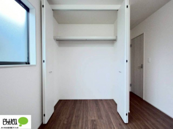 [@傫Ȏ[͂mׂG݂Ղ肵܂܂B