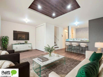 rO@ۂ̎ʐ^CGŉƋzuC[WłAۂƂ͑قȂ܂B