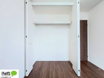 [@傫Ȏ[͂mׂG݂Ղ肵܂܂B