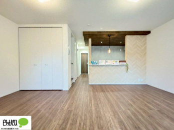 rO@lC̑ΖʃLb`ŉƑ݂ȂꏏB