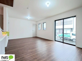 rO@傫ȑۓIȃrÓA邢CɂĂ܂ˁB