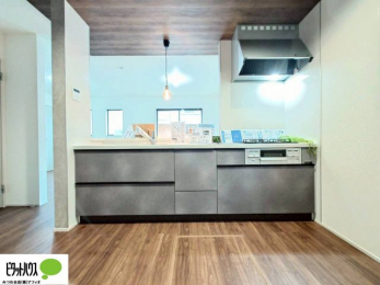 Lb`@VzȂł͂̃sJsJ̃Lb`͖̂yĂ܂ˁB