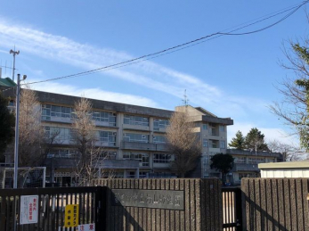 ӊ@KusRct k11B 820m