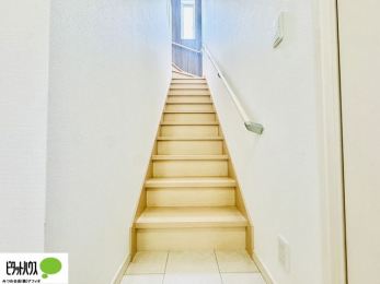 ̑@肷tKiBȂqlNz̕Sɏ艺ł܂B