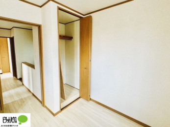 [@ꂼ̂Ɏ[Xy[X̂ŃvCx[gȉוg߂ɒuƂł܂B