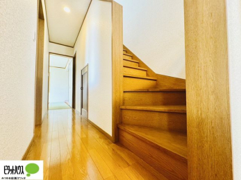 ̑@肷tKiBȂqlNz̕Sɏ艺ł܂B