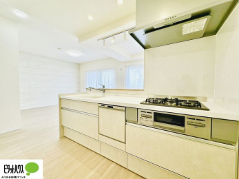 Lb`@ƑƂbȂyłJE^[Lb`