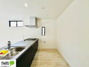 Lb`@{Hʐ^@VzȂł͂̃sJsJ̃Lb`͖̂yĂ܂ˁB