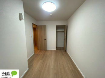 [@ꂼ̂Ɏ[Xy[X̂ŃvCx[gȉוg߂ɒuƂł܂B