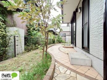 ̑@ŃK[fjO₨qlƗV񂾂y߂܂