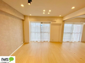 rO@傫ȑۓIȃrÓA邢CɂĂ܂ˁB