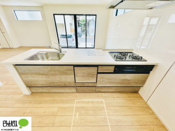 Lb`@{Hʐ^@VzȂł͂̃sJsJ̃Lb`͖̂yĂ܂ˁB