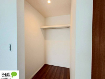 [@G߂Ƃ̈ߗނ̐WICŃNN