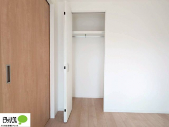 [@N[[bǵAEsA̒ߗނNN[\ł