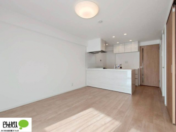 rO@lC̑ΖʃLb`ŉƑ݂ȂꏏB