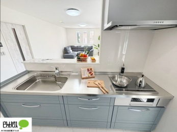 Lb`@{Hʐ^FlC̃JE^[Lb`́ArOɂ邲Ƒ̗lqf܂