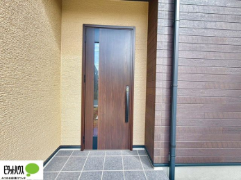 �@���S�̃_�u�����b�N���փh�A