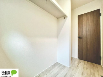 ̑@Ƒ݂Ȃ̈ߗނ[łt@~[N[[bgB