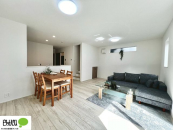 rO@LXkcjȊ傫ȃ\t@uĂfӏ܂ǂłˁB