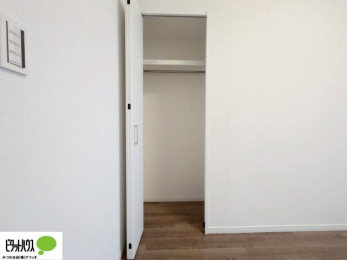 [@傫Ȏ[͂mׂG݂Ղ肵܂܂B