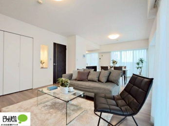 rO@傫ȑ̂郊rO͖邭AʂǂAƑ݂Ȃ̏΂n܂B