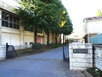 ӊ@ss@C䒆wZ k13B 990m