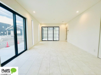 rO@傫ȑۓIȃrÓA邢CɂĂ܂ˁB