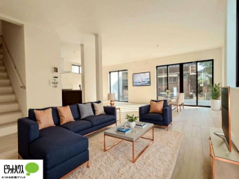 rO@ۂ̎ʐ^CGŉƋzuC[WłAۂƂ͑قȂ܂B