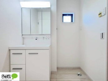 ʑEʏ@ĝOʋB24ԊC̊CƑ萴̂ʎłB