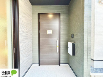 ���ց@���S�̃_�u�����b�N���փh�A