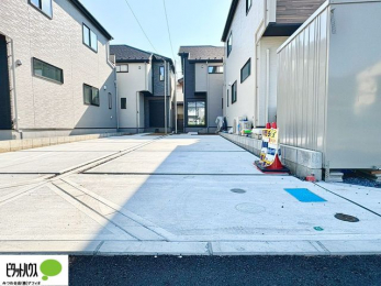 �@�}�ȗ��q�ɂ����S2��Ƃ߂��܂��B