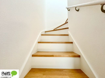 ���̑��@�肷��t���K�i�B�����Ȃ��q�l���N�z�̕������S�ɏ�艺��ł��܂��B