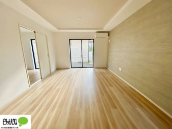 rO@傫ȑۓIȃrÓA邢CɂĂ܂ˁB