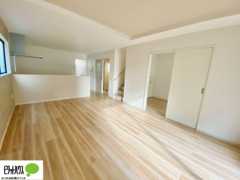 ̑@lC̑ΖʃLb`ŉƑ݂ȂꏏB