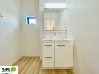 ʑEʏ@ĝOʋB24ԊC̊CƑ萴̂ʎłB