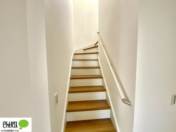 ̑@肷tKiBȂqlNz̕Sɏ艺ł܂B