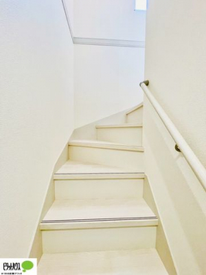 ̑@肷tKiBȂqlNz̕Sɏ艺ł܂B