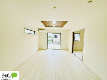 rO@傫ȑۓIȃrÓA邢CɂĂ܂ˁB