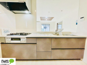 Lb`@VzȂł͂̃sJsJ̃Lb`͖̂yĂ܂ˁB